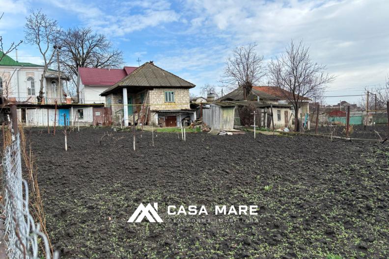 Ialoveni, sat. Mileștii Mici