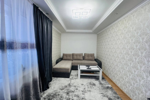 Râșcani, str. Florilor 30/2