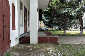 Унгень, ул. Михай Еминеску 26