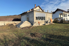 Vadul-lui-Vodă, str. Ştefan cel Mare și Sfînt 5