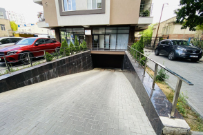 Râșcani, bd. Moscova 4/4