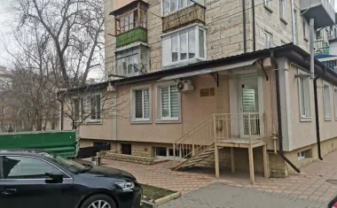 Нотариус Олег Гладыш